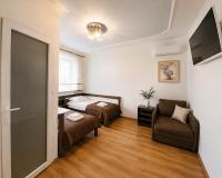 Triple Room with Shower