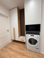 Bora Central Apartment - Bed and Breakfast Tirana