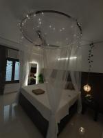 Meevora Homes Near Select city walk & saket - Chambres d'hôtes New Delhi