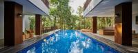 Radiance Hill View Villa 10 Bedrooms With a Private Heated Swimming Pool and a Billiard Table - Chambres d'hôtes Bandung