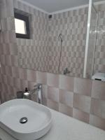 Apartamento de 2 dormitorios con vistas al jardín