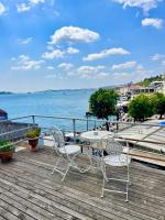 Deluxe Doppelzimmer mit Balkon und Meerblick