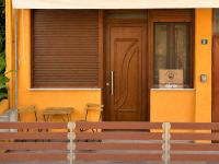 Fully Renovated Apartment -700m from Mill of Elves-Free Parking & Fast WiFi - Chambres d'hôtes Tríkala