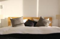 Apartamento de 2 dormitorios con balcón y terraza