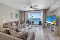 2-Bedroom Beachfront Condo at Shores of Panama! by Dolce Vita Getaways PCB! - Bed and Breakfast Panama City Beach
