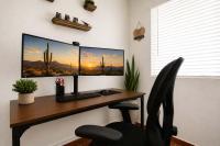 Sonoran Sanctuary w/ Garage, WFH Setup by I-10 & Downtown - Ferienwohnung Tucson