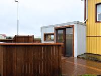 Guesthouse Sjonarholl - B&B Grindavík
