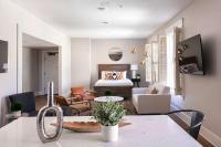 Hip 2BR Suite in Central Gaslamp Walk Score 99 - B&B San Diego