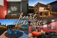 Family Fun Hot Tub, Games, UCalgary and Banff - B&B Calgary