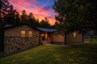 Rocky Top Retreat by Venture Smoky Mountains - B&B Gatlinburg