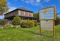 Auberge d'Anjou-Sūrya Café - B&B Petit-Rocher