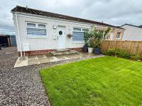Duneden, 2 bedroom house with parking & gardens - Ferienwohnung Falkirk