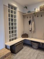 Charming South Belfast home with driveway and patio - B&B Belfast