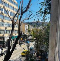 Athinas 7 Sol Apartment - B&B Atenas