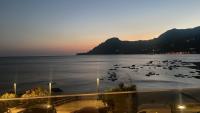 Dahlila Seafront Luxury Suites - Adults Only - B&B Plakias