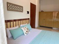 Prithvi Hotel Rishikesh - Aesthetic Rooms With Smart TV, Aircon in Upper Tapovan with free airport pickup for 7 or more nights bookings - B&B Rishīkesh
