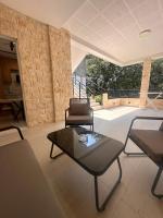 Sara Apartmani - B&B Sutomore