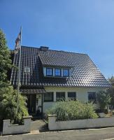 Moderne Ferienwohnung mit Balkon, in Waldnähe - Chambres d'hôtes Arnsberg