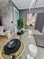 Elegant 2 bedroom house, FREE parking, close to EDINBURGH - Chambres d'hôtes Polmont
