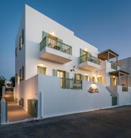 Almyris - B&B Adamantas