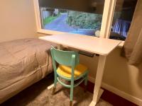 Small room in shared home - B&B Auckland
