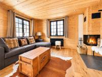 Chalet cosy à Flumet pour 8-10 pers. avec cheminée et WiFi - FR-1-505-191 - B&B Flumet