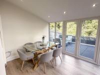 Modern Langold Home, 3-Bed, Sleeps 6, Parking - B&B Firbeck