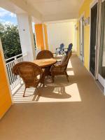 The Sanctuary - Sound Waves 132B - Bed and Breakfast Virginia Beach
