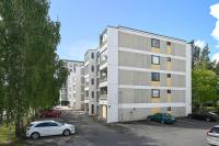 Lumen Apartment - Cozy Living in Centre of Järvenpää - B&B Järvenpää