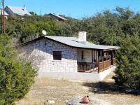 Cherokee Oaks - Frio River Haven - B&B Concan