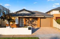 Coastal Haven 4BR Home, Short Walk to Leonards Beach - B&B Saint Leonards