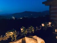 Domek Madib -Pokoj do wynajecia góry,nocleg Beskidy, widoki, jezioro, stadnina koni, grill, domek, apartament, wypoczynek, cisza, spokój, nocleg,pokój do wynajęcia Sucha Beskidzka - B&B Sucha Beskidzka