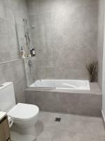 Welcoming Homestay with Airport and City Access - B&B Brisbane