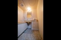 One-Bedroom Apartment - Non-Smoking