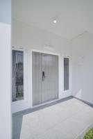 Villa Sore Teduh Luxury 3BR Near Ambarukmo Plaza and Coffee Shops - B&B Demangan