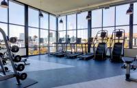 Prime Location Rooftop Pool Hot Tub & Gym - B&B Salt Lake City