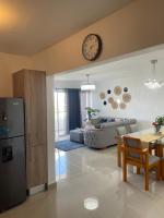 Lujoso apartamento con jacuzzi y gimnasio - B&B Jacagua