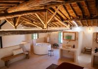 Casa de autor La Casita del Churrero- Jacuzzi con vistas a la montaña - Ferienwohnung Castillo de Bayuela
