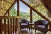 The Foxs Den, Hot Tub, Pool Table and Smoky Mountain Charm - B&B Gatlinburg