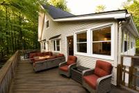 Pocono Retreat - Sleeps 10 - Game Room - Fire Pit - Sauna - Hot Tub - Bed and Breakfast Long Pond
