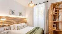Modern 1 Bedroom Apt in Historic Center • Ground F - Ferienwohnung Valencia