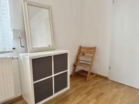 Happy Apartment near Airport with Free Parking - Bed and Breakfast Schwechat