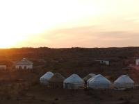 Aydarkul Family Yurt Camp - B&B Eltoy