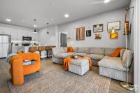 Amp'd Up Music-Themed 2BR Near AMP & Bentonville - B&B Rogers