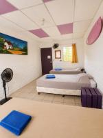 Triple Room with Shared Bathroom