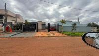 Kitnet com 2 Quartos, Wi-Fi e Garagem - Próxima ao Shopping e Aeroporto - Bed and Breakfast Foz do Iguaçu