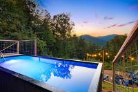 Year-Round Heated Pool, Hot Tub, Mtn View, Sleep16 - B&B Asheville