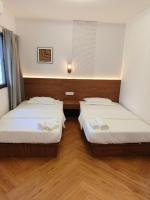 Huaqiaohome2中英文接待含早餐近码头银行超市餐厅中国人房东 - Bed and Breakfast Semporna