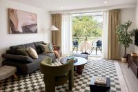 Elegant Waterfront Retreat Harbour & River Views - B&B Williamstown