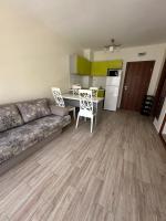 Apartamento con vistas a la piscina 